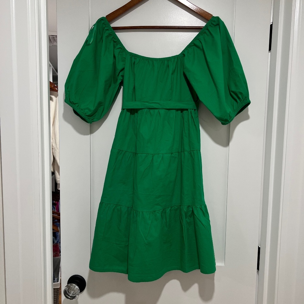 Kelly Green dress